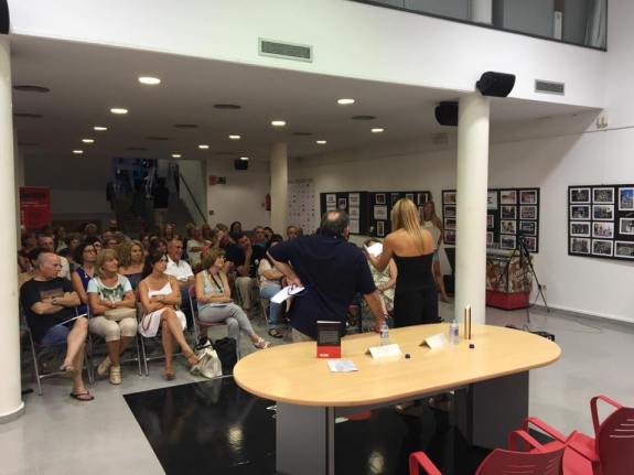 14051576_1746795648914750_9050180678825496126_n